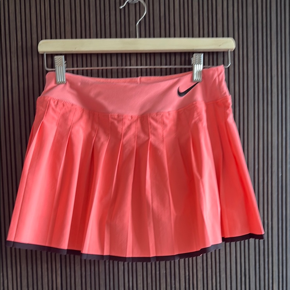 Nike Women's Pink Pleated Tennis Skirt with attached shorts